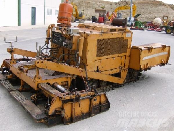 Case F25V Aszfalt terítõ gépek