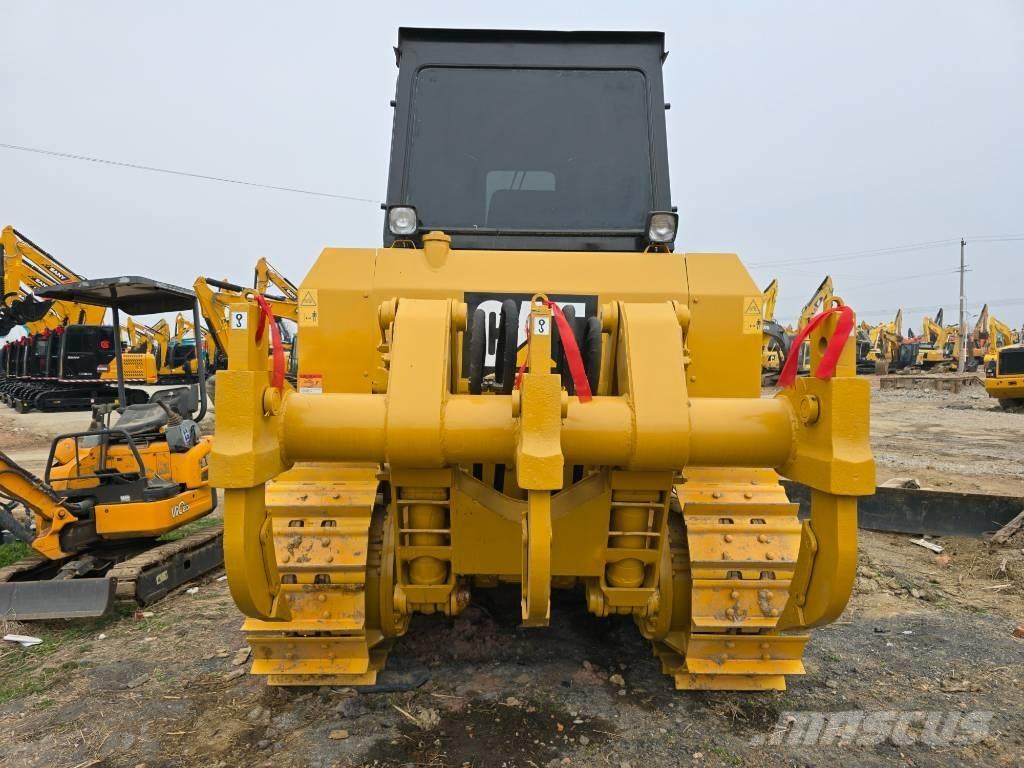 CAT D7G lánctalpas dózerek
