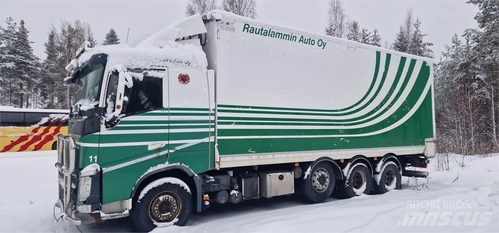Volvo FH13 Deszkaszállító teherautók