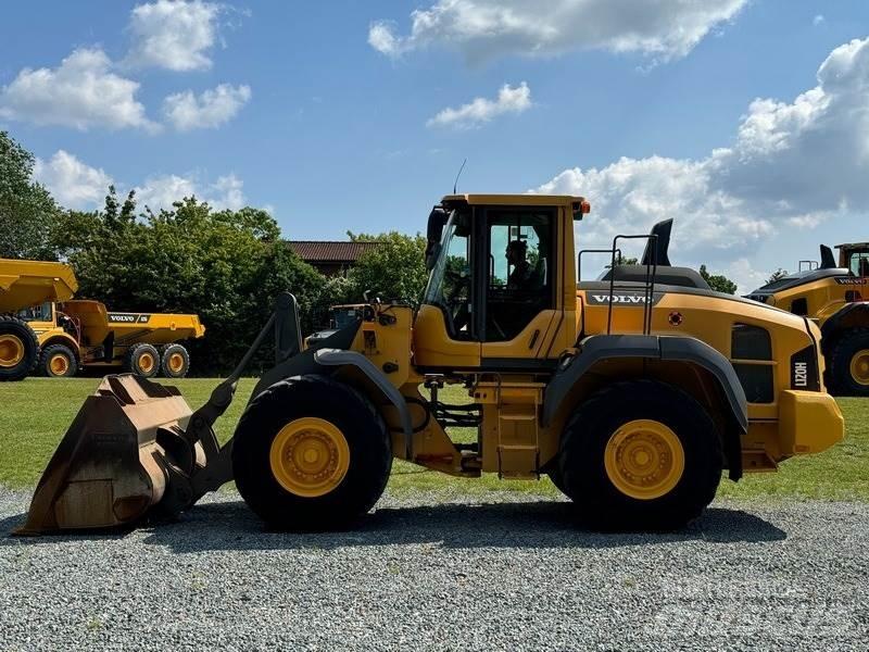 Volvo L 120 H Gumikerekes homlokrakodók