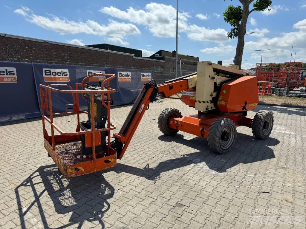 JLG 340AJ Karos emelők