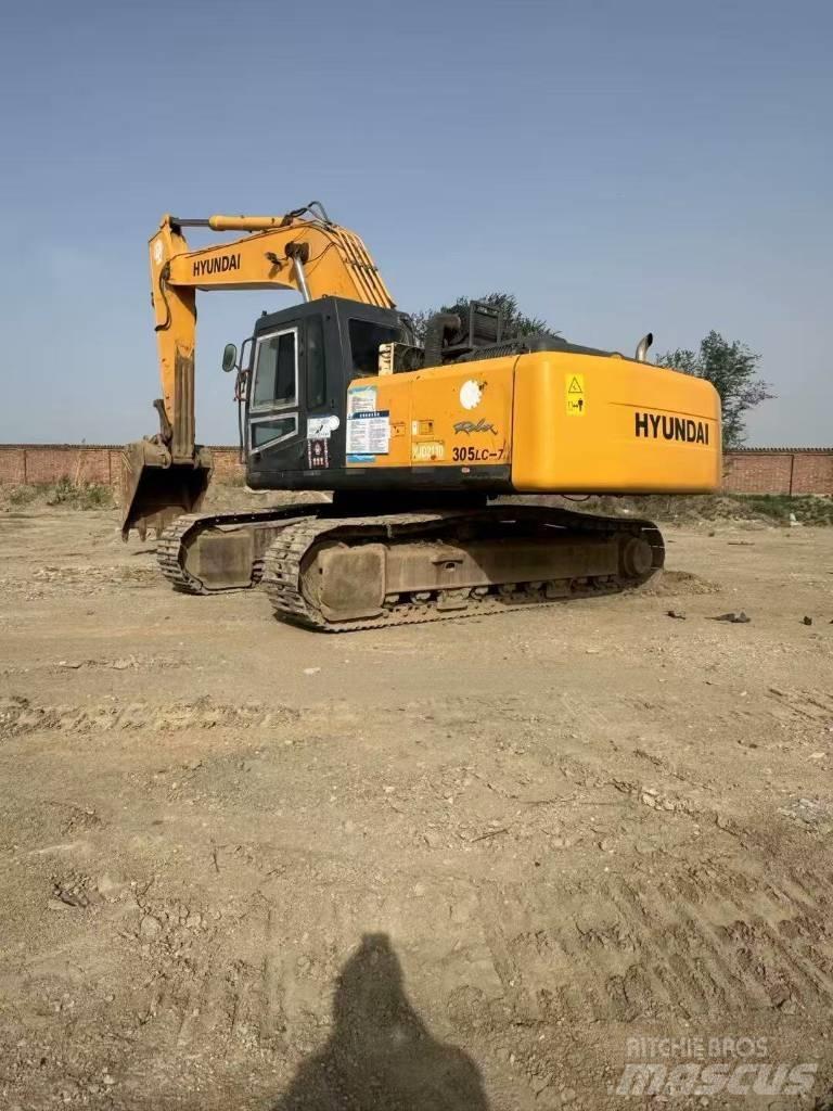 Hyundai R305lc-7 Lánctalpas kotrók