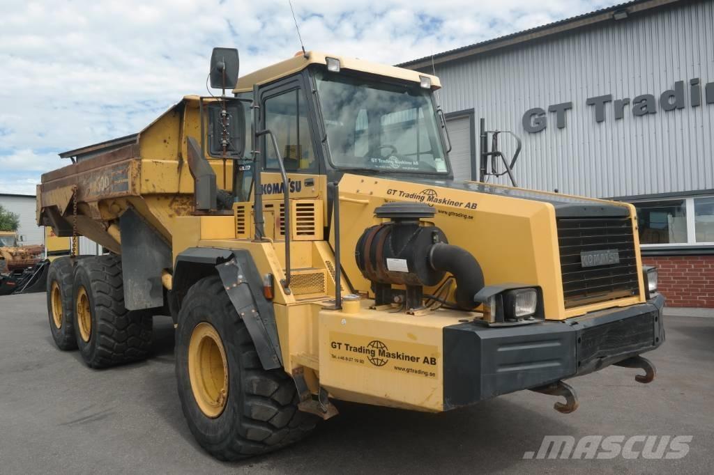Komatsu HM300-1 Csuklósdömperek