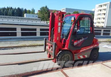 Manitou MI 30 D Dízel targoncák