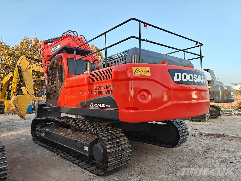 Doosan DX 345LC-9C Lánctalpas kotrók