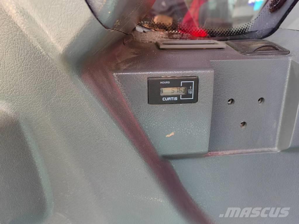 Doosan DX 345LC-9C Lánctalpas kotrók