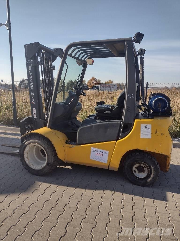 Jungheinrich TFG 430 Gázüzemű targoncák