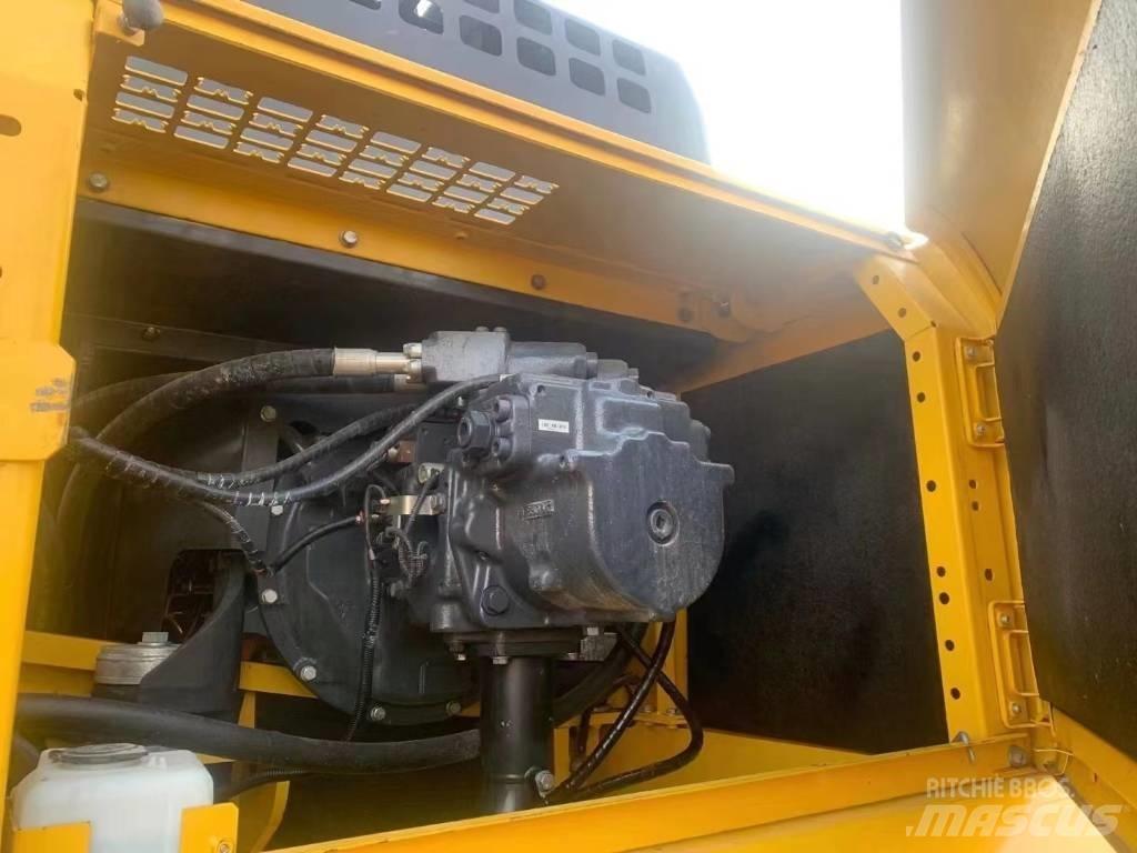 Komatsu pc450 Lánctalpas kotrók