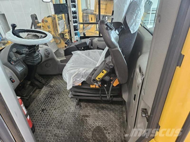 Volvo L 150 F Gumikerekes homlokrakodók