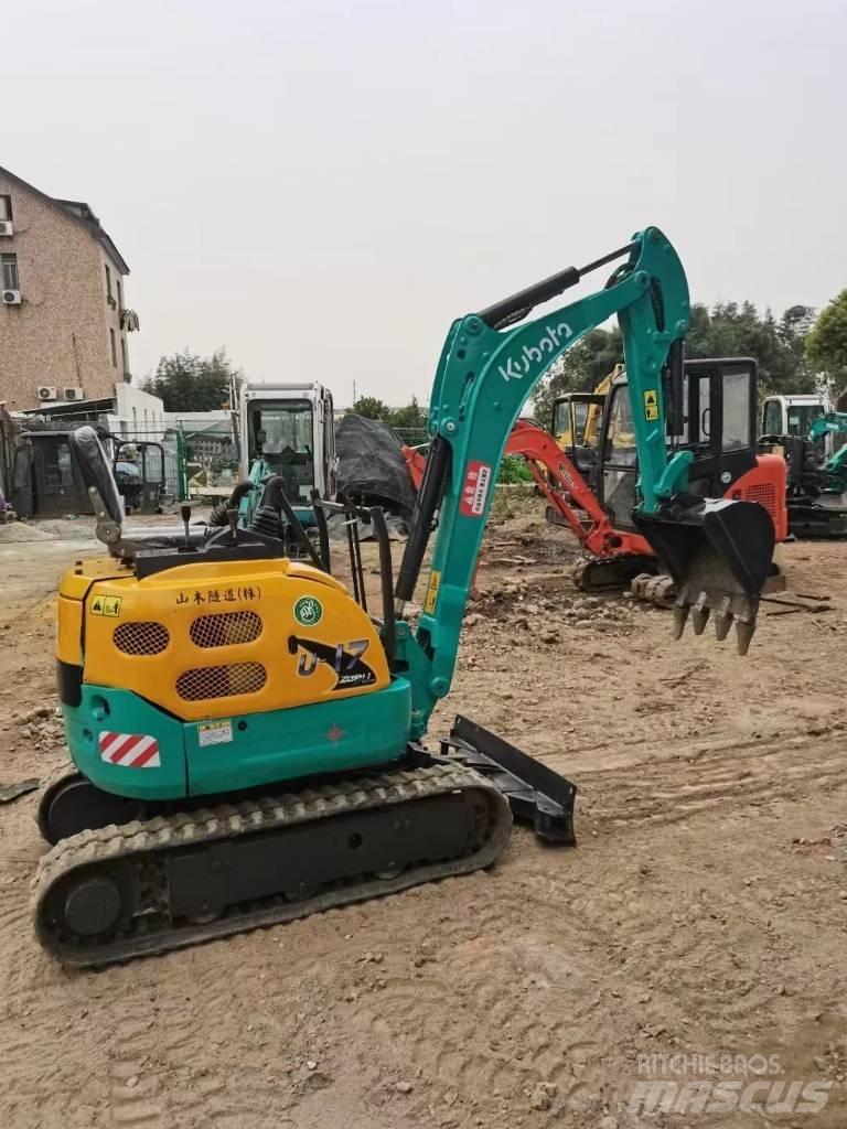 Kubota U 17 Mini kotrók < 7t