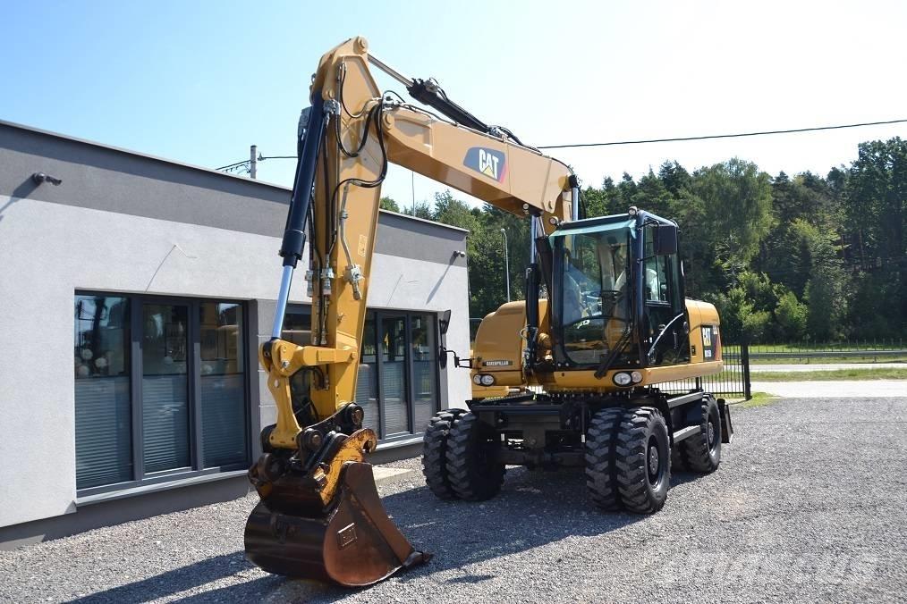 CAT M 315 D Gumikerekes kotrók