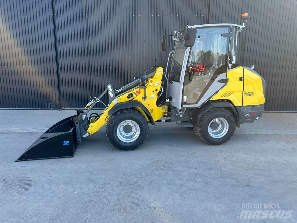 Wacker Neuson WL 28 Gumikerekes homlokrakodók