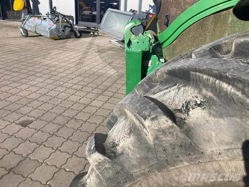 John Deere 6190R Traktorok