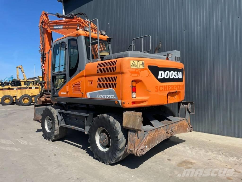 Doosan DX170W-5 Gumikerekes kotrók