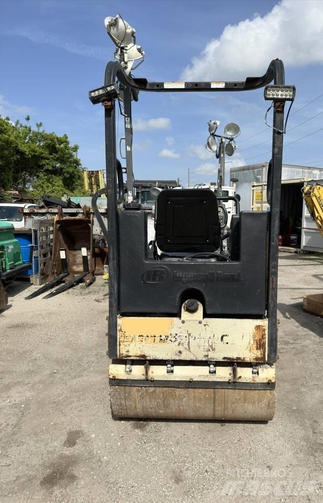 Ingersoll Rand DD 16 Talajtömörítő gépek