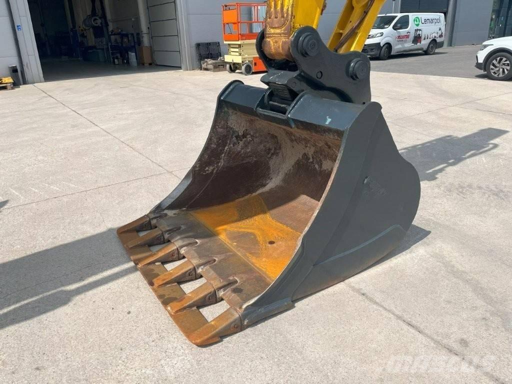 Komatsu PC 210 LC-11 Lánctalpas kotrók