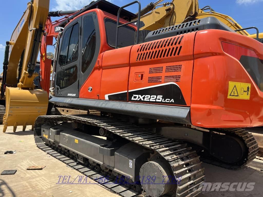 Doosan DX225 Lánctalpas kotrók