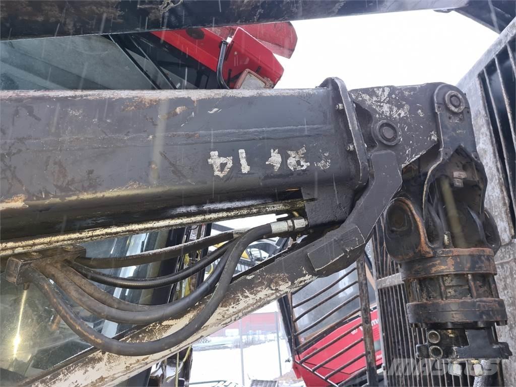 Valmet 890.3 Kihordók