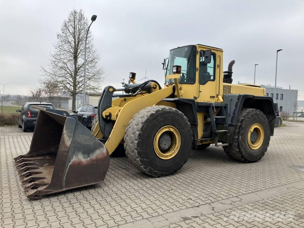 Komatsu WA 420 Gumikerekes homlokrakodók