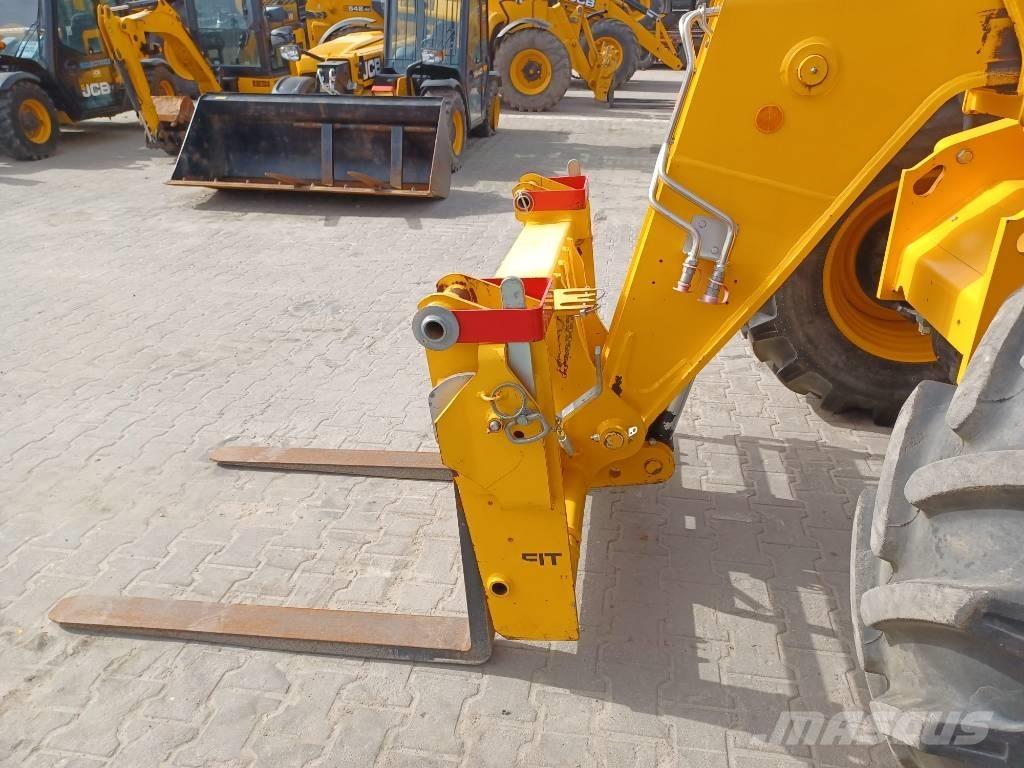 JCB 535-95 Teleszkópos rakodók
