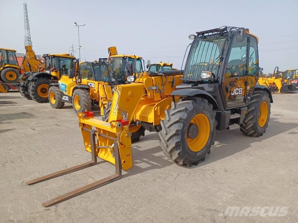 JCB 535-95 Teleszkópos rakodók