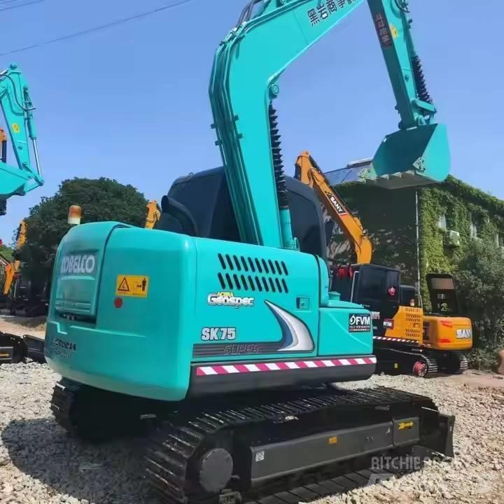 Kobelco SK75 Lánctalpas kotrók