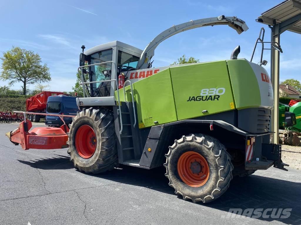 CLAAS JAGUAR 830 Szecskázók