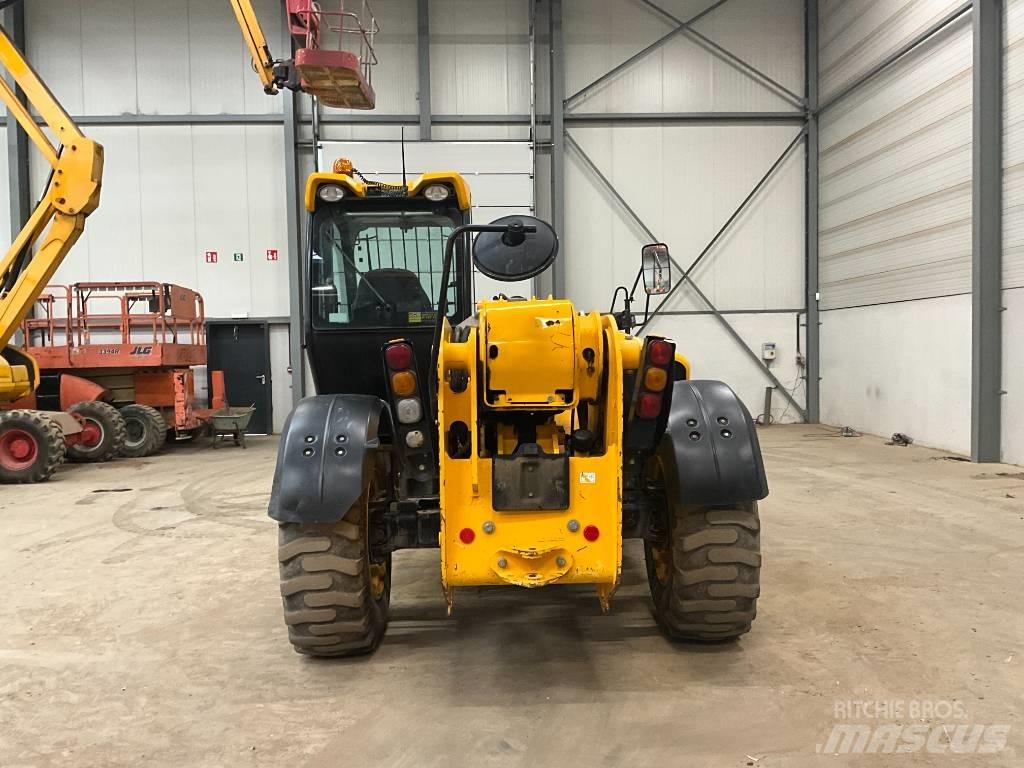 JCB 535-125 Teleszkópos rakodók