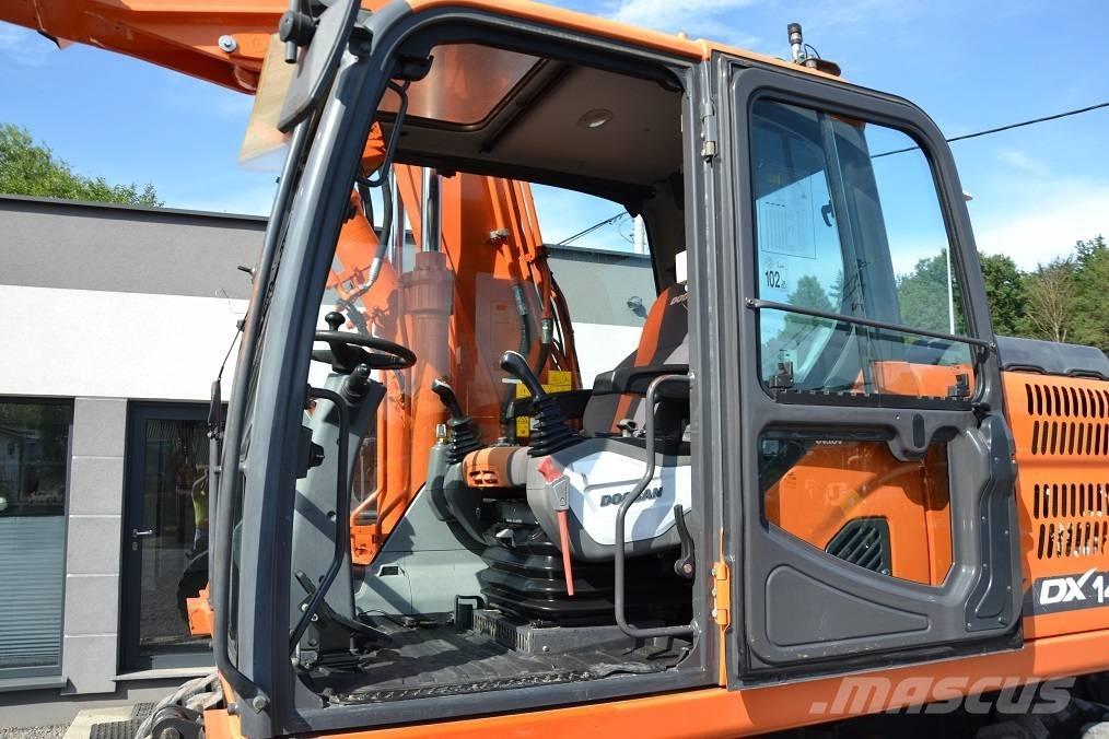Doosan DX 140 W Gumikerekes kotrók