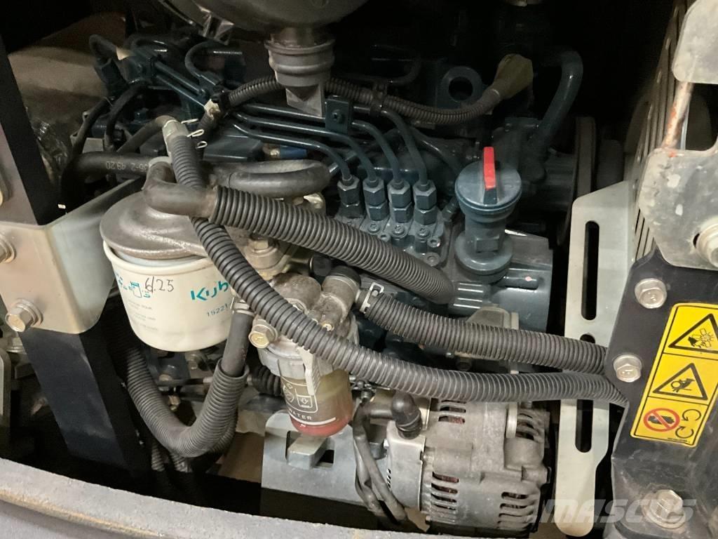 Kubota KX 027-4 HI Mini kotrók < 7t