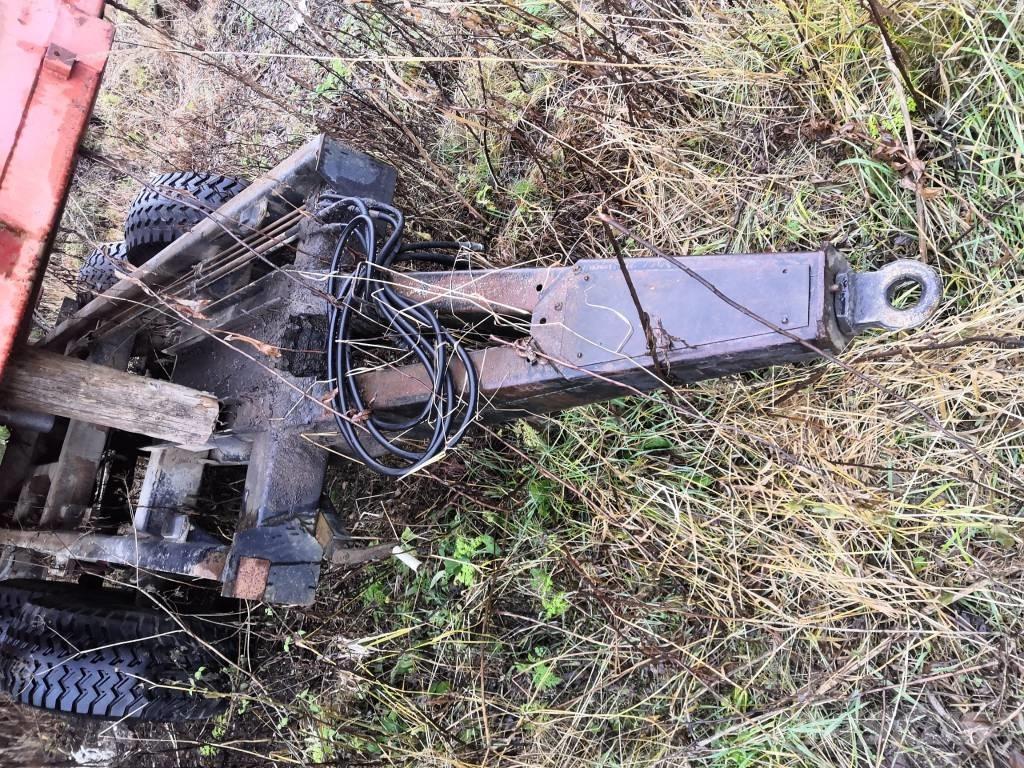 Teko 12 T Billenő Mezőgazdasági pótkocsik