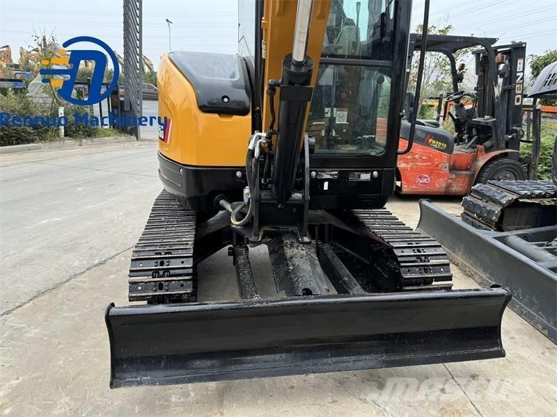Sany SY 35 U Mini kotrók < 7t
