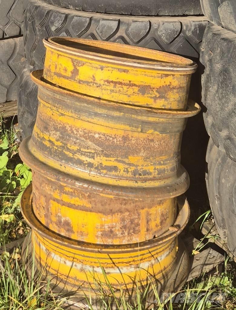 JCB 436 Gumiabroncsok, kerekek és felnik
