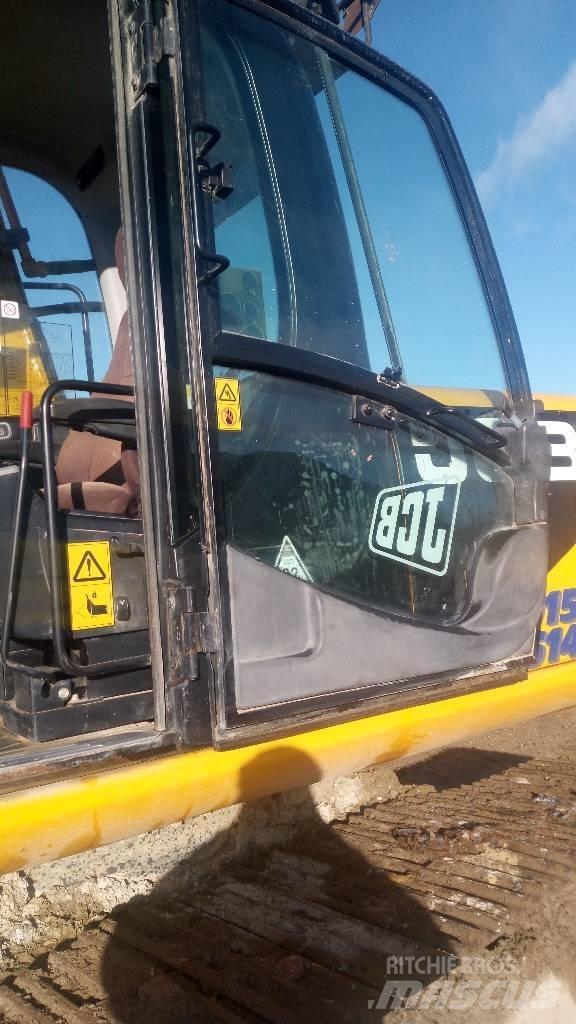 JCB JS 220 LC Lánctalpas kotrók