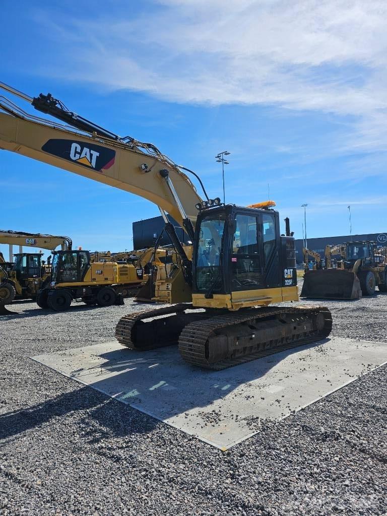 CAT 325 F Lánctalpas kotrók