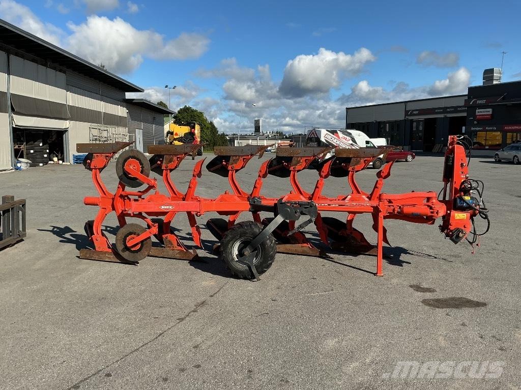 Kuhn Vari-Master 123 Váltvaforgató ekék