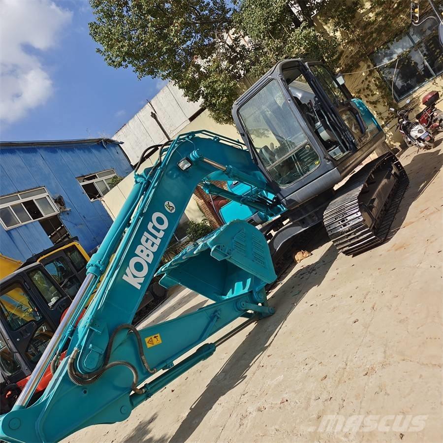 Kobelco SK 140 Lánctalpas kotrók