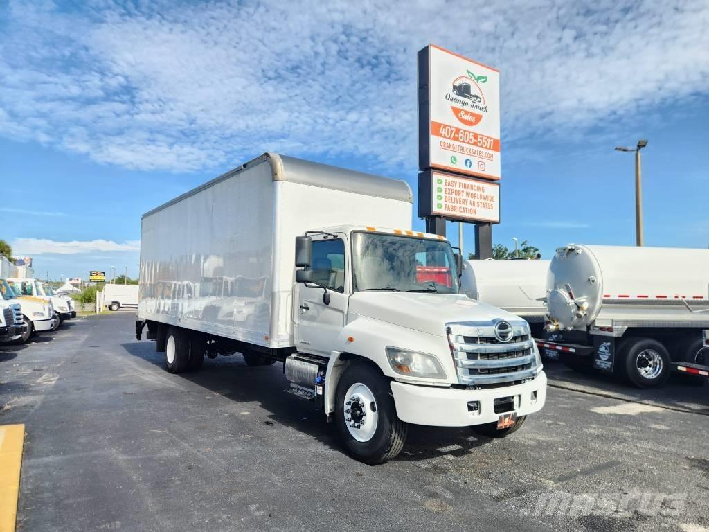 Hino 268 A Dobozos teherautók