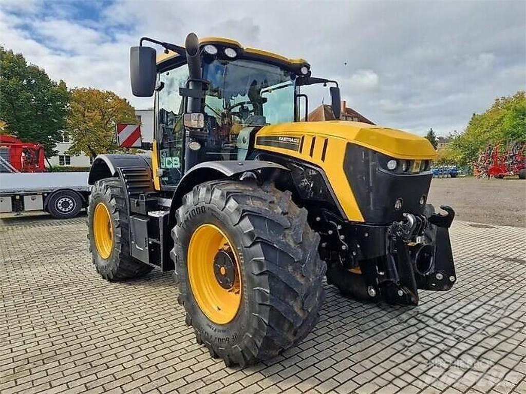 JCB 4220 Fastrac Traktorok