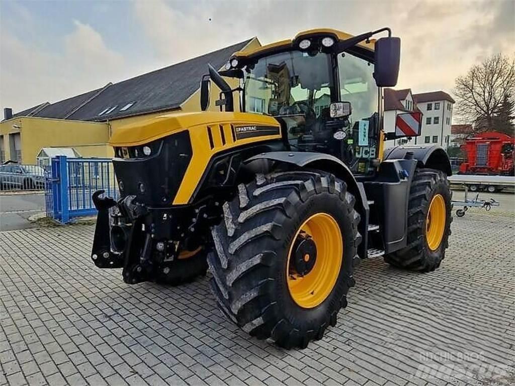 JCB 4220 Fastrac Traktorok