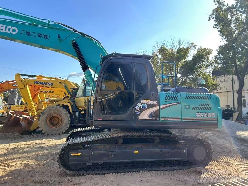 Kobelco SK 200-8 Lánctalpas kotrók