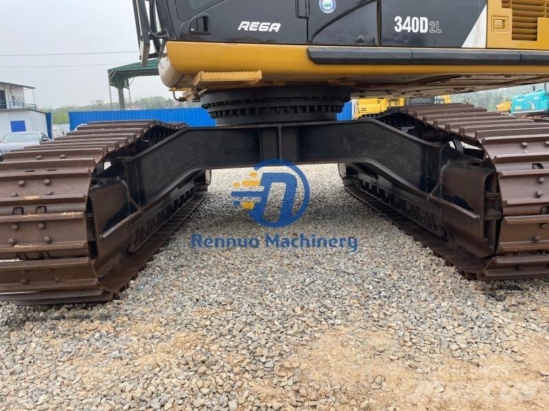 CAT 340D2L Lánctalpas kotrók