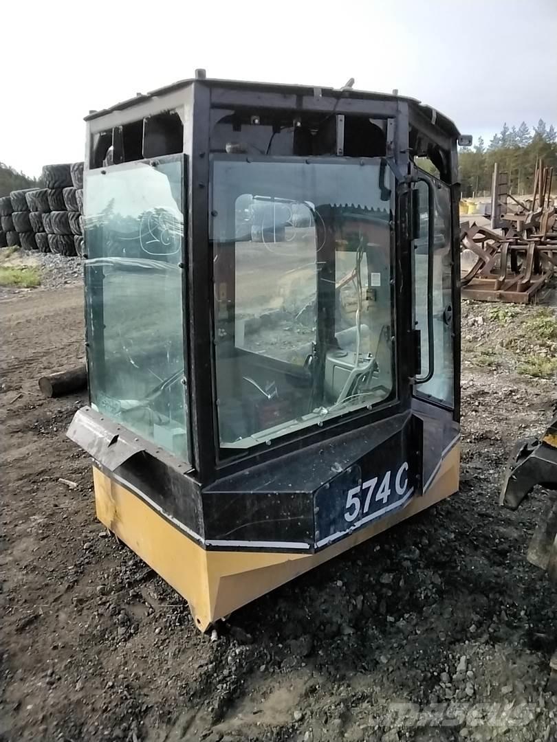Eco Log 574C Vezetőfülke és belső tartozékok