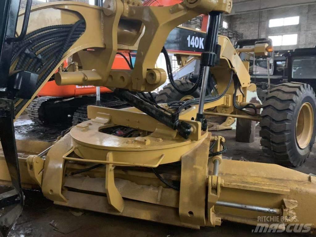CAT 140 K Gréderek