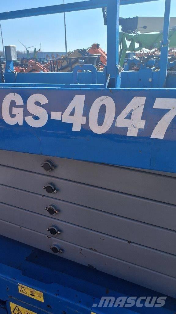 GENIE GS4047 Ollós emelők