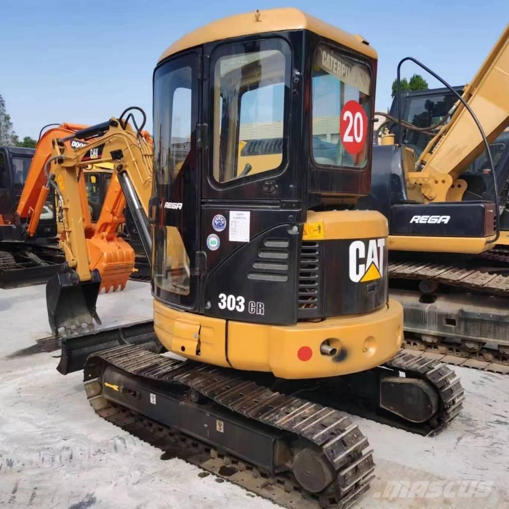CAT 303 CR Mini kotrók < 7t