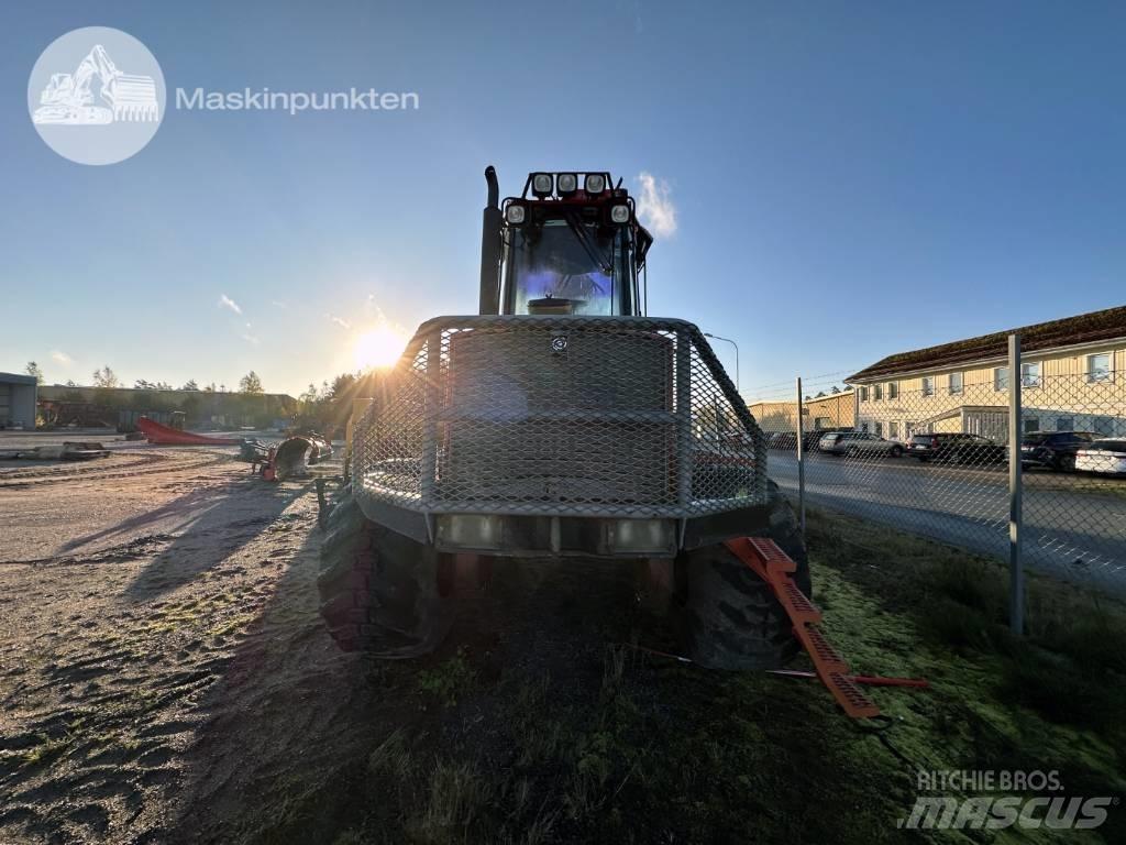 Valmet 890.3 Kihordók