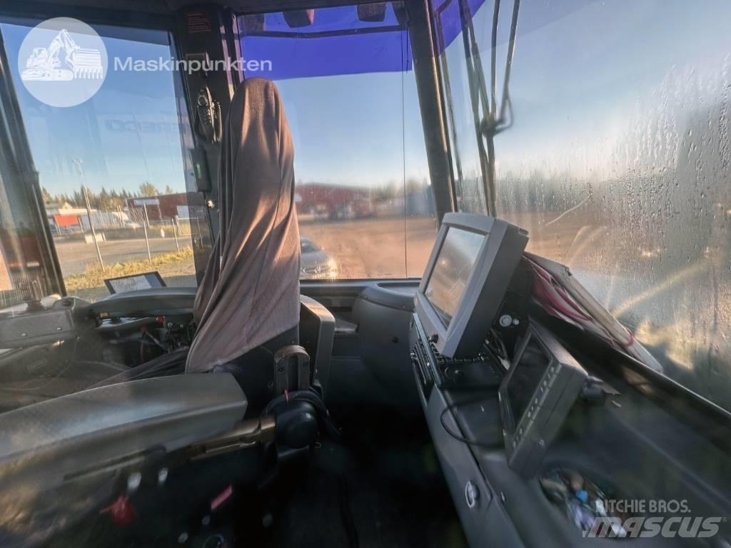Valmet 890.3 Kihordók