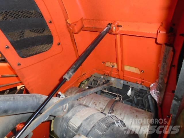 Kubota L 6060 HST Traktorok