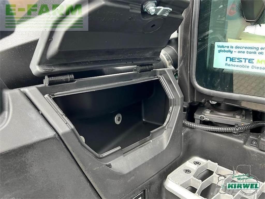 Valtra q 285 Traktorok